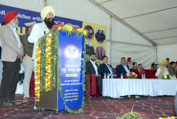 S. Gurmeet Singh Khuddian Addressing 